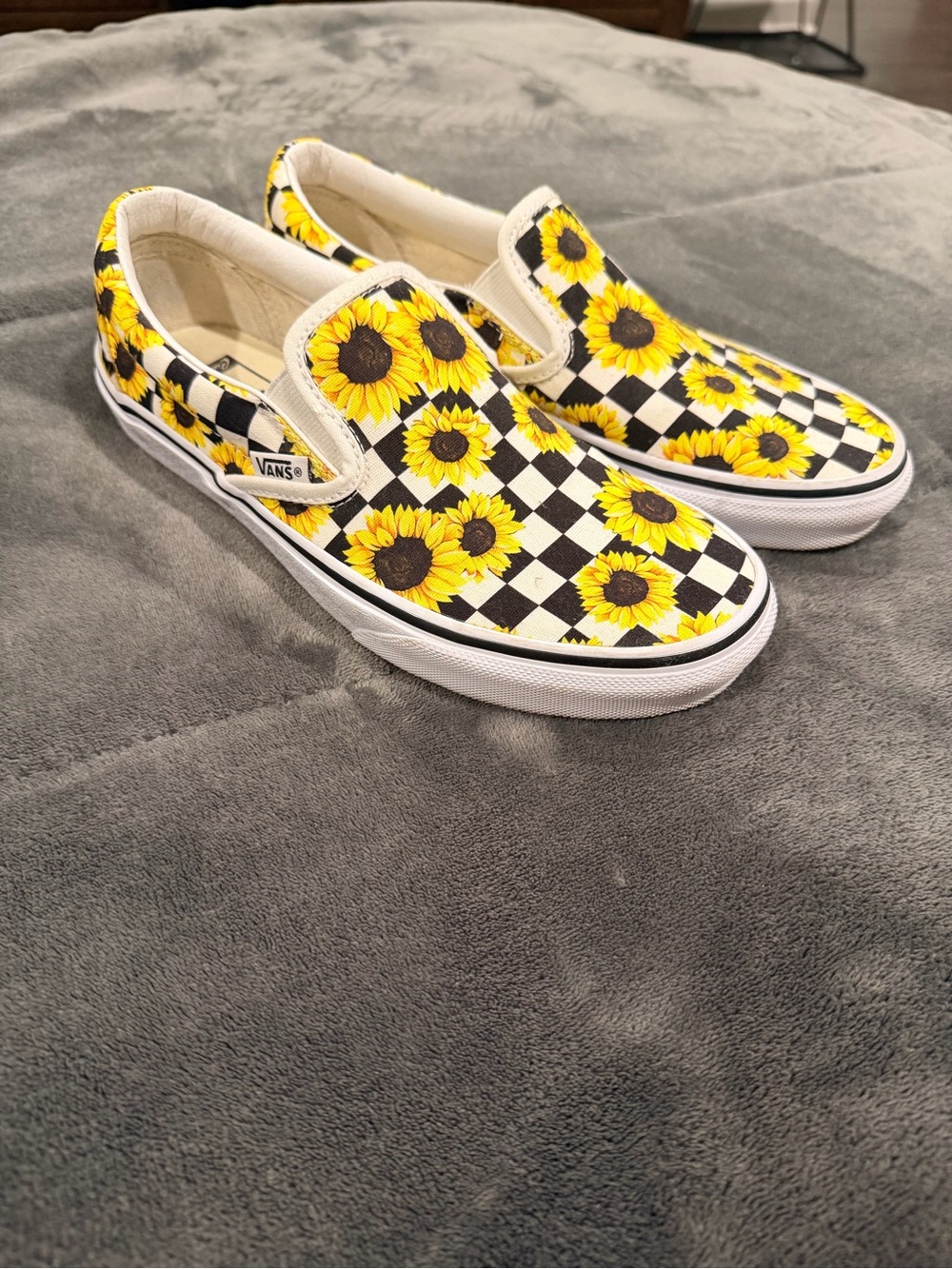 Vans Slip-On Sunflower Checkered Sneakers - Yellow/Black/White